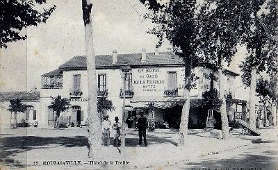 Mouzaiaville-Hotel